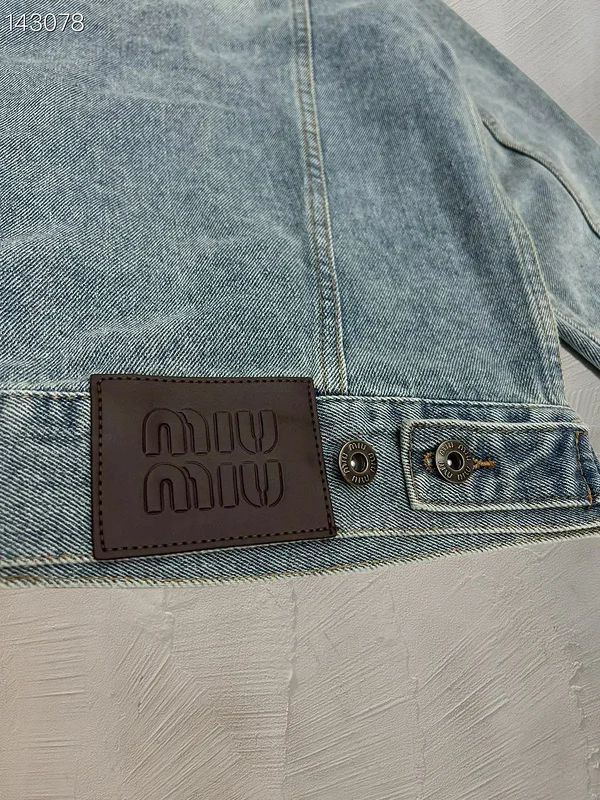 MiuMiu S-L 26yr01 (8)